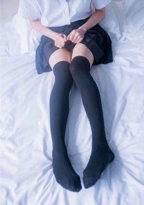 国产学生党护肤品套装_720超清免费观看