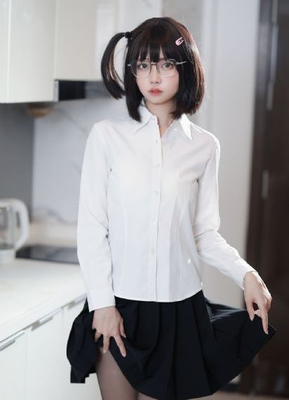 成年午夜福利片在线观看朋友的妈妈_蓝光免费观看视频