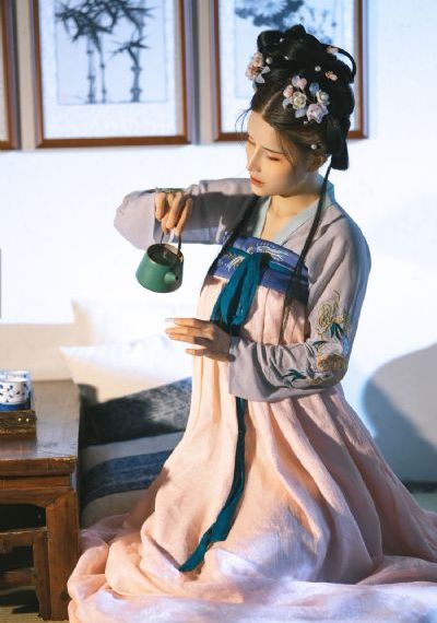 av天堂午夜精品一区二区_高清免费观看